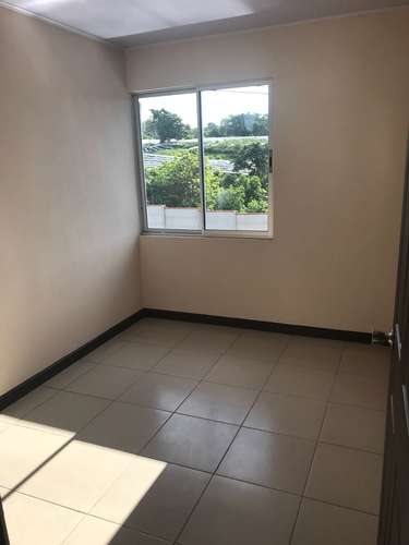 Se alquila casa en San Pablo - Condominio Hacienda Las Flores - Imagen 4