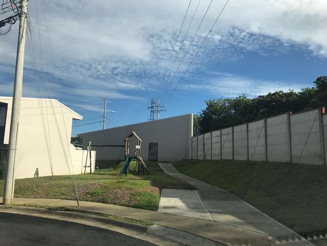 Se alquila casa en San Pablo - Condominio Hacienda Las Flores - Imagen 10
