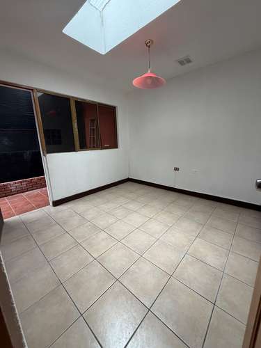 Se alquila casa con uso de uso mixto en Curridabat - Imagen 11