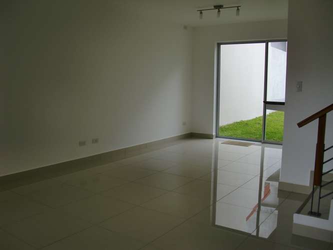 Casa Alquiler Condominio Barlovento de 3 habitaciones con jardín amplio - Imagen 3