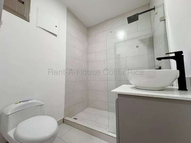 Casa en condominio seguro y luminoso-cerca de todo, lista para estrenar - Imagen 6