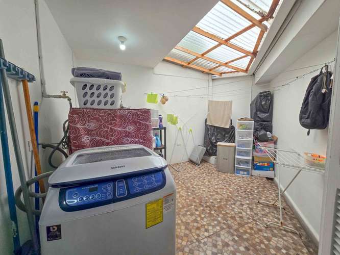 CASA DE UNA PLANTA CON PISCINA PRIVADA EN BELLO HORIZONTE ESCAZU - Imagen 8