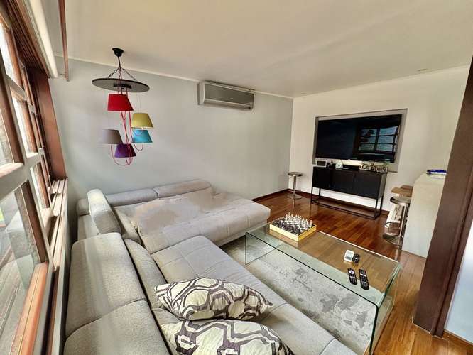 ESCAZU! CASA TIPO TOWNHOUSE 2 NIVELES + MEZZANINE / LINEA BLANCA - Imagen 4