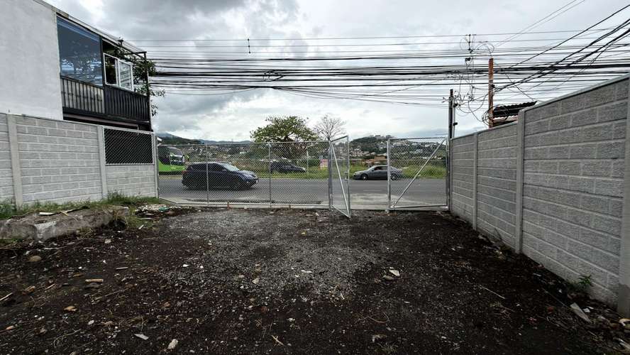 Venta terreno plano con uso comercial y mixto en Guachipelin Escazú. Zona alta plusvalía