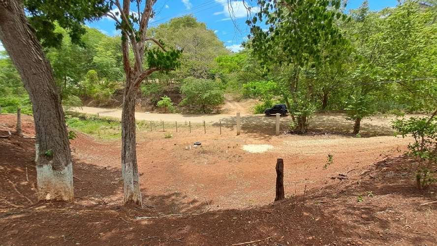 OPORTUNIDAD. Venta de lote 2.500m2 a tan solo 5 Minutos de Playa Potrero -04 - Imagen 4