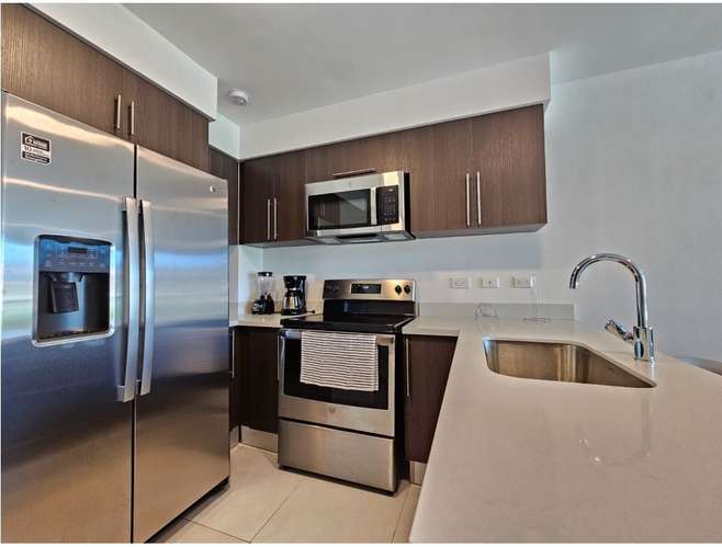 Alquiler apto amueblado, 3 hab. Condominio Altamira, San Pablo - Imagen 3
