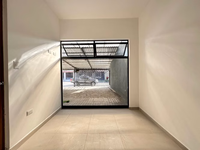  ¡Se Alquila Amplio Apartamento de 2 Habitaciones en Rohrmoser!  PROPIEDAD #  - Imagen 19
