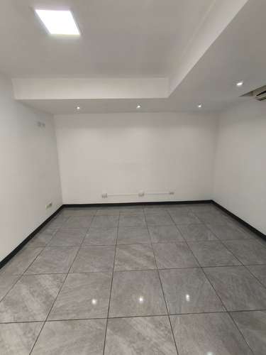 Alquiler oficina Barrio La California. Servicios incluidos. ASJ452 - Imagen 3
