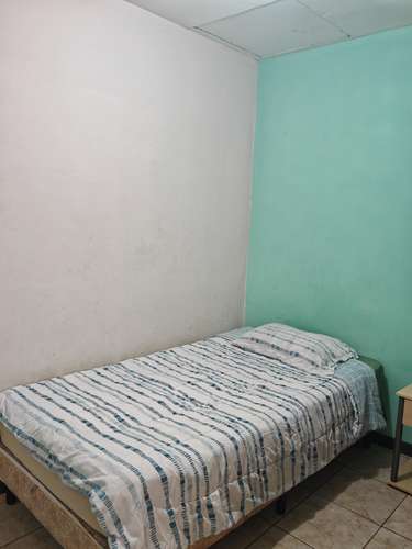 Alquiler Moravia | Amueblado, 2 habitaciones, parqueo e internet.  - Imagen 9