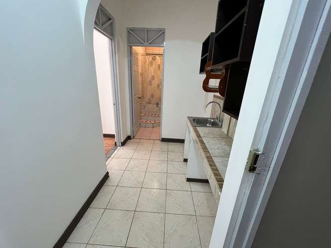 Alquiler apartamento tipo estudio. Servicios incluidos. Sabanilla, Montes de Oca. AMO290