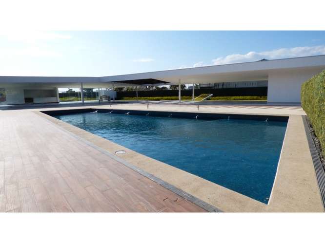 Apartamento contemporáneo con jardín en Santa Ana - Imagen 11