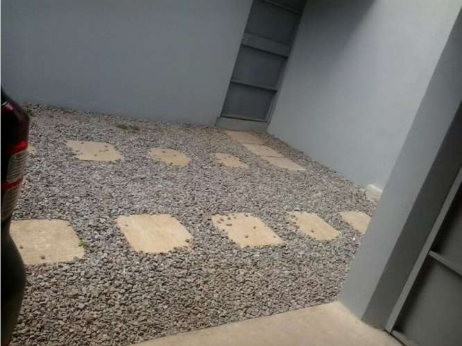 Apartamento alquiler en San Vicente Moravia. PVV2521898 - Imagen 2