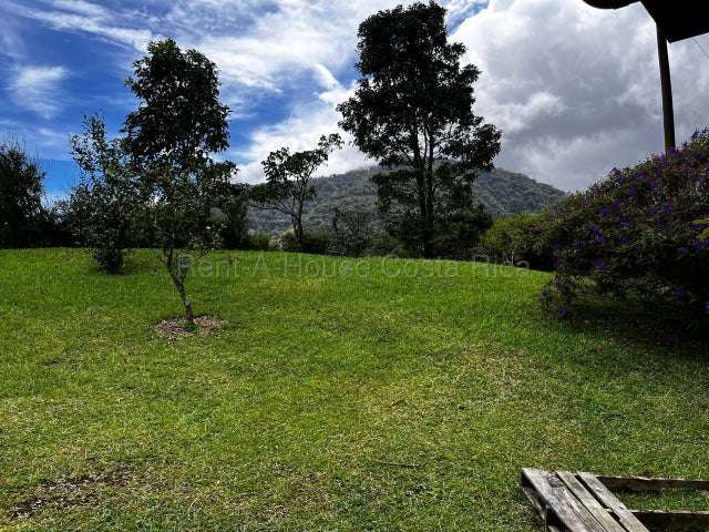 Venta de Casa en Valverde-Rodríguez, Alajuela. 27-374