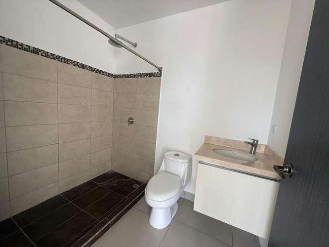 SE ALQUILA / SE VENDE APARTAMENTO EN CONDOMINIO LOS VOLCANES SAN PABLO DE HEREDIA - Imagen 11