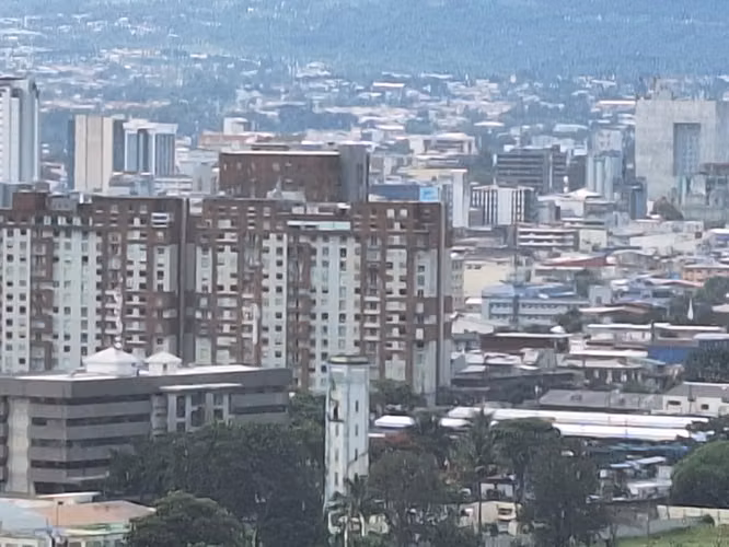 **EXCELENTE OPORTUNIDAD DE INVERSIÓN EN LA SABANA AIRBNB  - Imagen 18