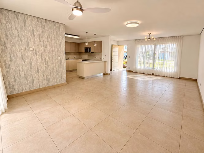 Casa de 3 Habitaciones en Condominio Source Living - Imagen 3