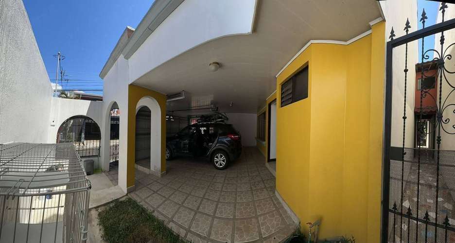 SE ALQUILA / SE VENDE CASA EN RESIDENCIAL UBICADO EN SAN FRANCISCO DE HEREDIA - Imagen 17