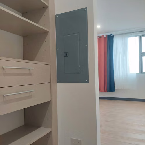 Apartamento de Lujo para estrenar, en zona altamente conveniente, segura y rodeada de naturaleza.  - Imagen 9