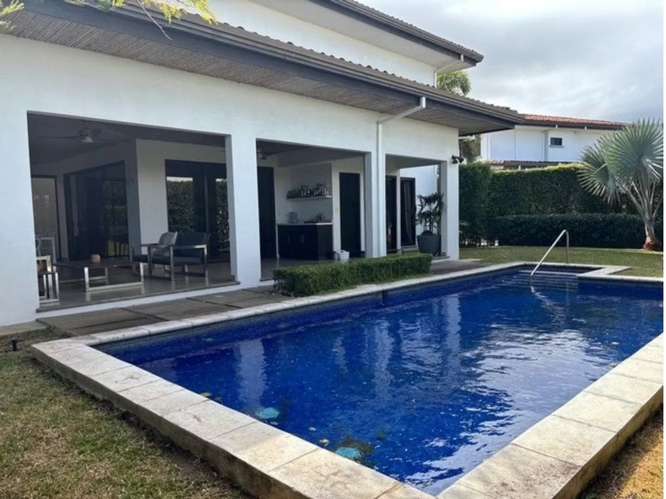 Casa Lujo Lomas del Valle 5DOR/6.5BA 495 m2 Santa Ana - Imagen 3