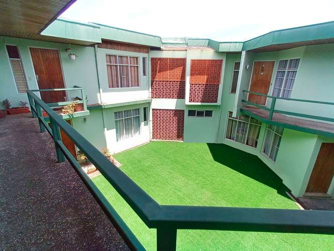 Venta Edificio con 7 Apartamentos, Moravia Centro.
