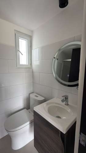 ALQUILER EN KHAYA | $1,400 | SEMIAMUEBLADO | 2 PARQUEOS + CARGADOR ELÉCTRICO | EXCELENTE UBICACIÓN