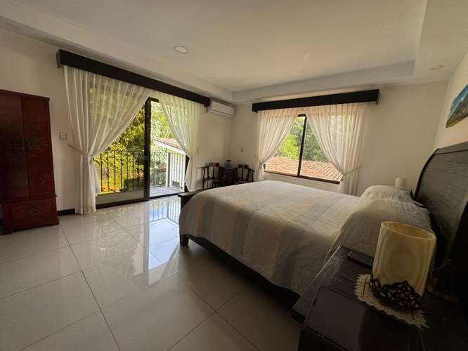 250 / Casa / Venta / Santa Ana / Rio Oro / Lujosa / Segura / Oportunidad Única - Imagen 13