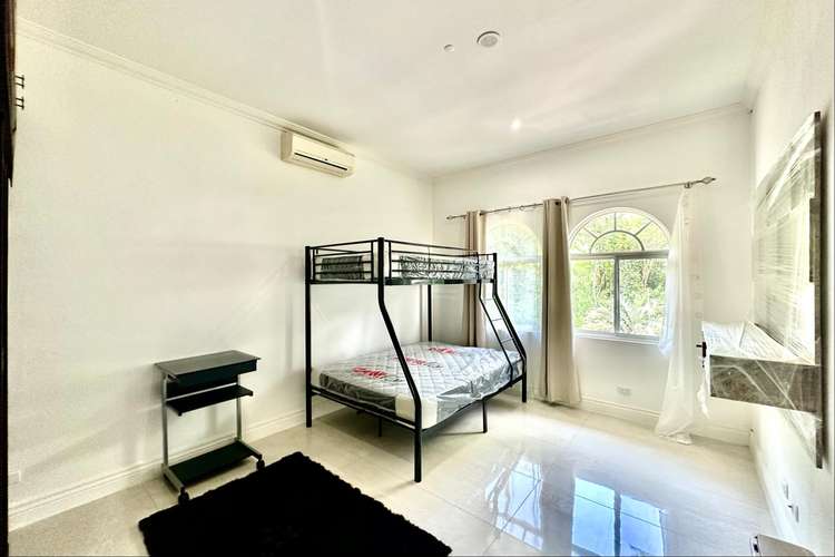 Se vende casa de lujo con piscina y cine en Rio Oro, Santa Ana (FAU) - Imagen 12