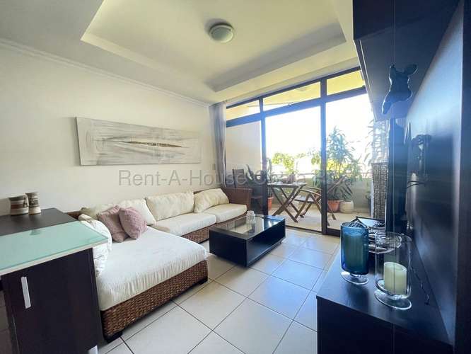 Apartamento amueblado de 2 habitaciones en Santa Ana IP