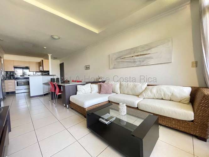 Apartamento amueblado de 2 habitaciones en Santa Ana IP