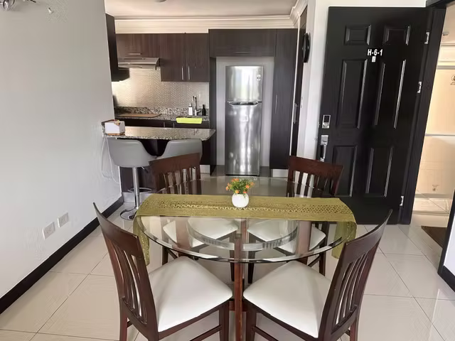 Apartamento amueblado de 3 cuartos en Concasa