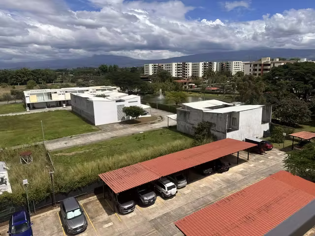 Apartamento amueblado de 3 cuartos en Concasa