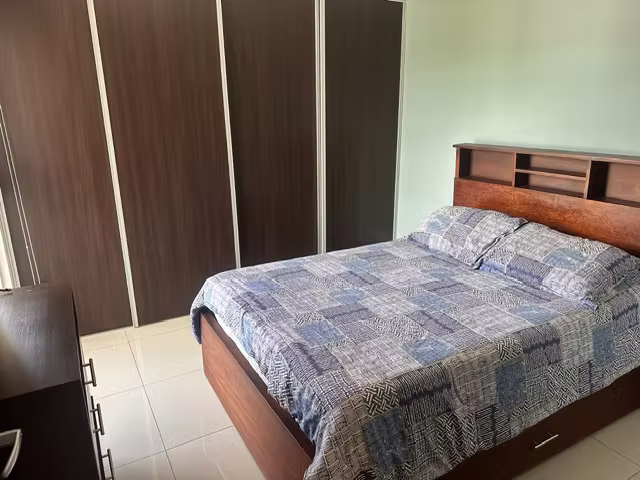 Apartamento amueblado de 3 cuartos en Concasa