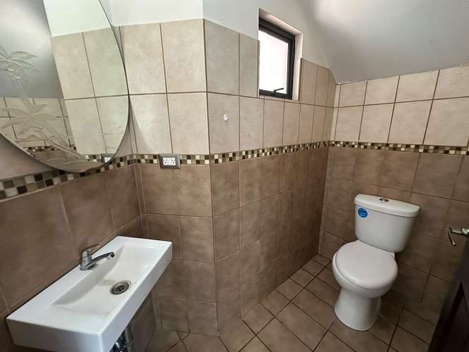 ALQUILER DE CASA SEMIAMUEBLADA EN CONDOMINIO LA LADERA – BARRIAL DE HEREDIA - Imagen 8