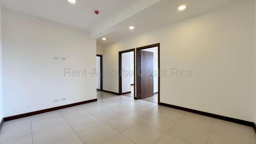 Exclusivo penthouse en venta en San Rafael, Escazú, con terraza y amenidades de lujo IP - Imagen 6