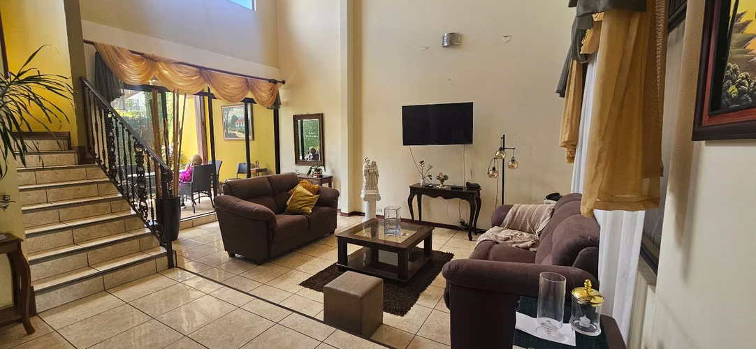 Venta de Casa Cartago Occidental / uso de suelo mixto