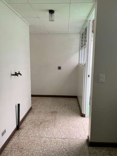 525545 / Casa en venta / Curridabat / 4 habitaciones / Terraza y amplio jardín - Imagen 17