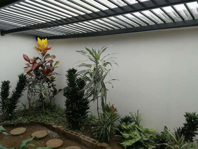 525545 / Casa en venta / Curridabat / 4 habitaciones / Terraza y amplio jardín - Imagen 5