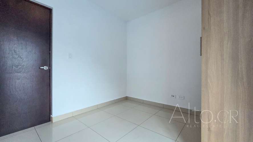 APARTAMENTO EN PIEDADES  |  UN NIVEL   |  LISTO PARA VIVIR  |   3 HABITACIONES 