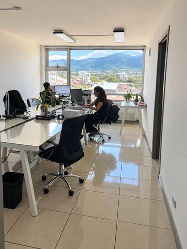 Tu casa? Tu oficina? Uso de suelo mixto Trejos montealegre,  venta $ - Imagen 8