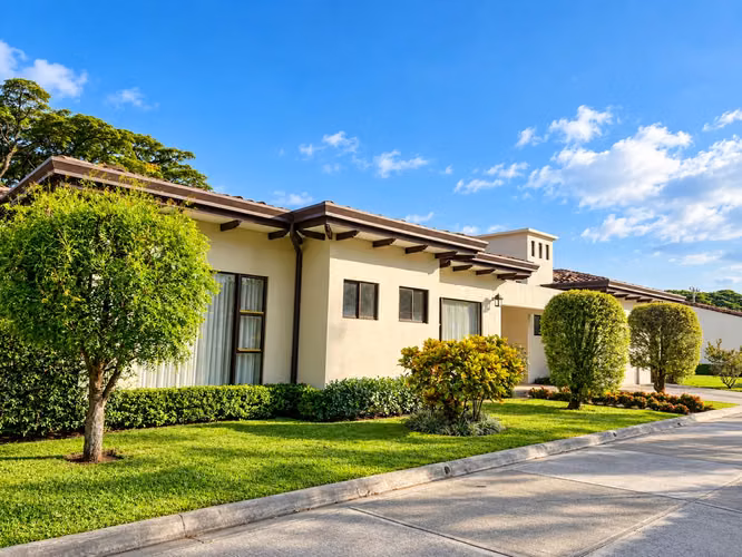 Venta de Casa en Lindora, Santa Ana 