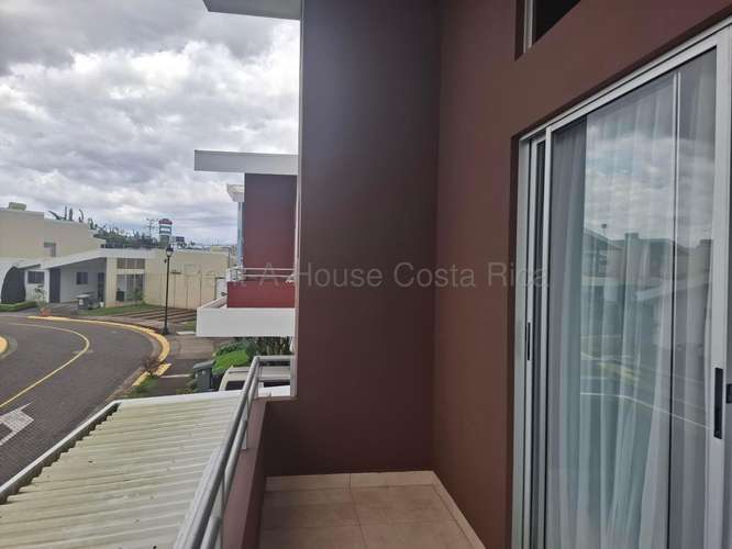 Se Vende Casa en Sabanilla de Montes de Oca - Imagen 13