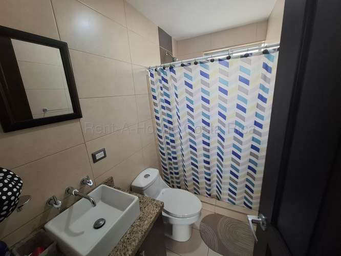 Se Vende Casa en Sabanilla de Montes de Oca - Imagen 12