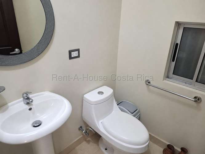 Se Vende Casa en Sabanilla de Montes de Oca - Imagen 20