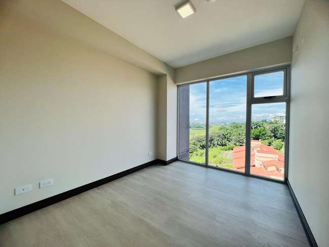 Apartamento en Alquiler La Uruca Azenza 2 Hab 2 Baños / Balcón / 1 Paqueo / Linea blanca
