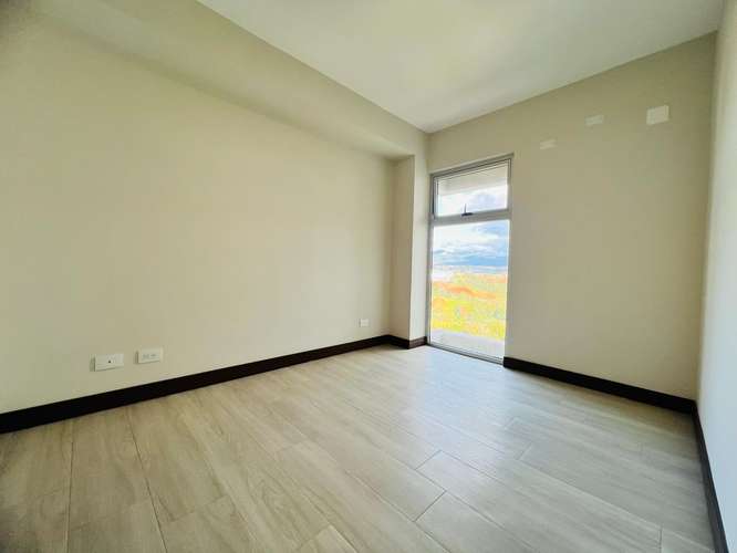 Apartamento en Alquiler La Uruca Azenza 2 Hab 2 Baños / Balcón / 1 Paqueo / Linea blanca