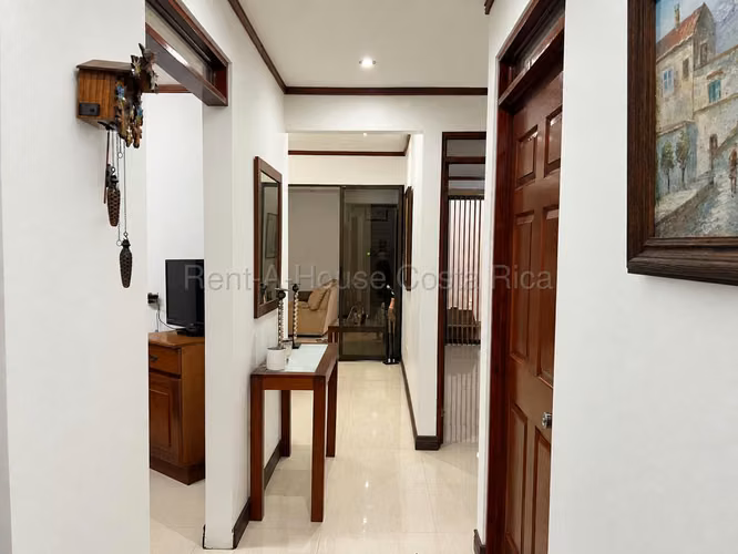 CASA GRANDE EN VENTA EN SAN PABLO DE HEREDIA | 7 HABITACIONES, 4 VEHÍCULOS - Imagen 5