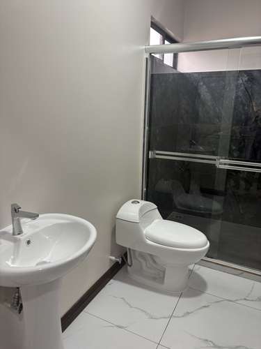 Se alquila apartamento para estrenar - Imagen 11