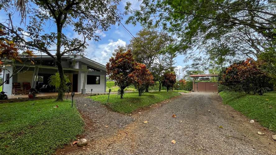 SE VENDE RANCHO EN SARAPIQUÍ | 3,3 HECTÁREAS CON CASA, PISCINA Y MÚLTIPLES INSTALACIONES - Imagen 18