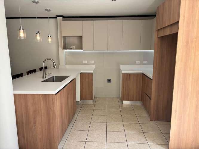 ALQUILER DE CASA EN LINDORA, SANTA ANA – CONDOMINIO EXCLUSIVO + AMENIDADES - Imagen 2