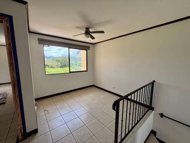 ALQUILER DE CASA EN LINDORA, SANTA ANA – CONDOMINIO EXCLUSIVO + AMENIDADES - Imagen 4